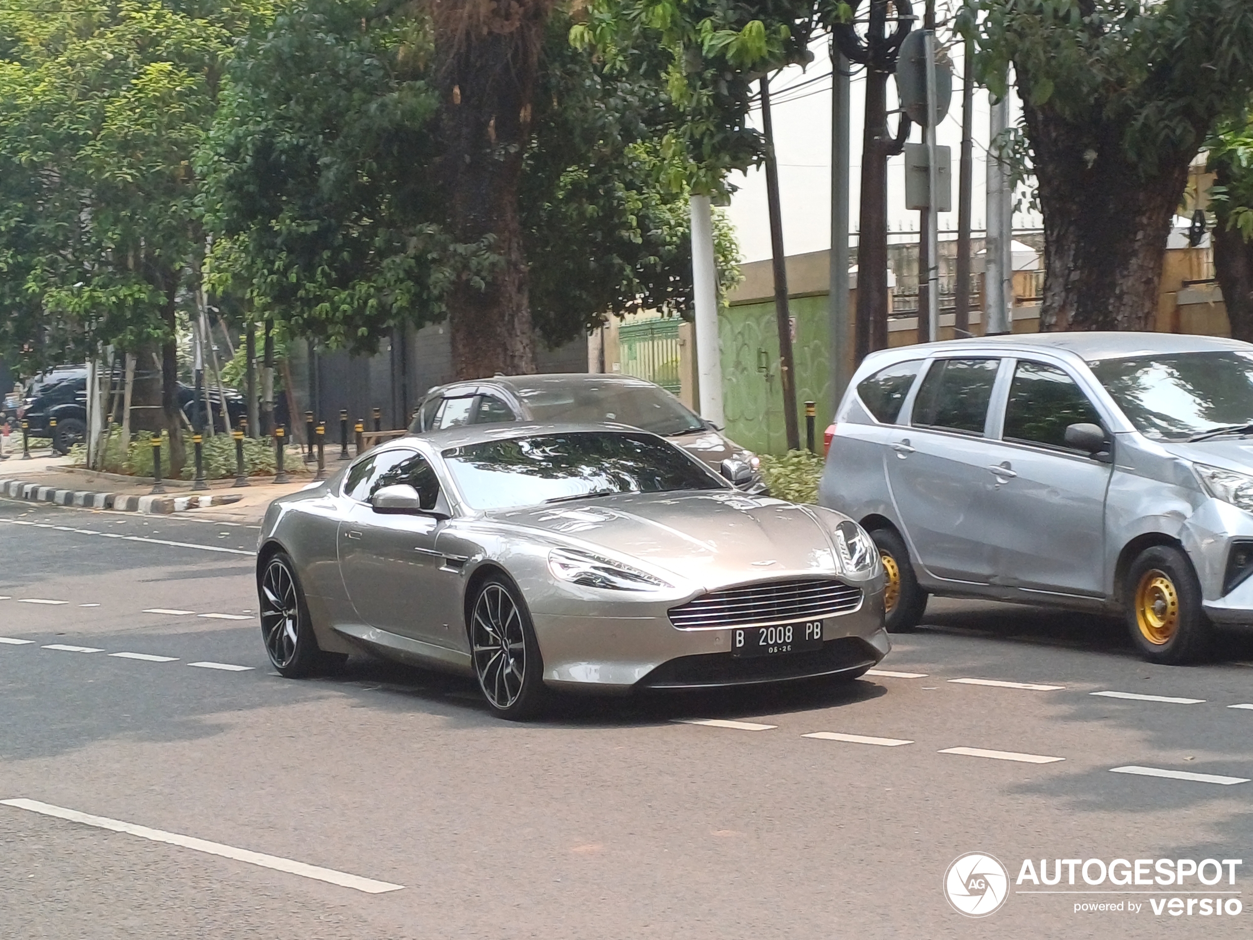 Aston Martin DB9 GT 2016 Bond Edition