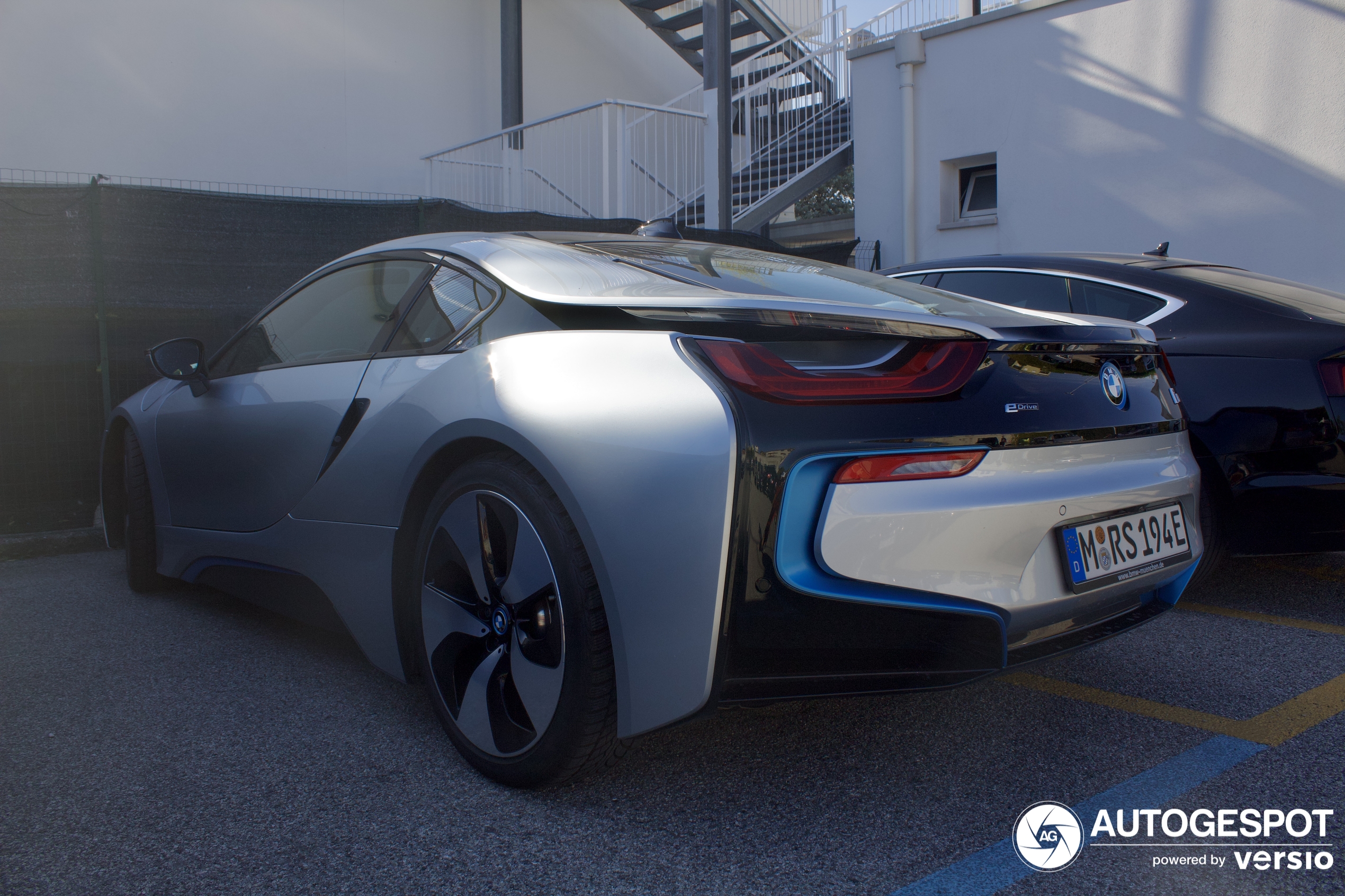 BMW i8