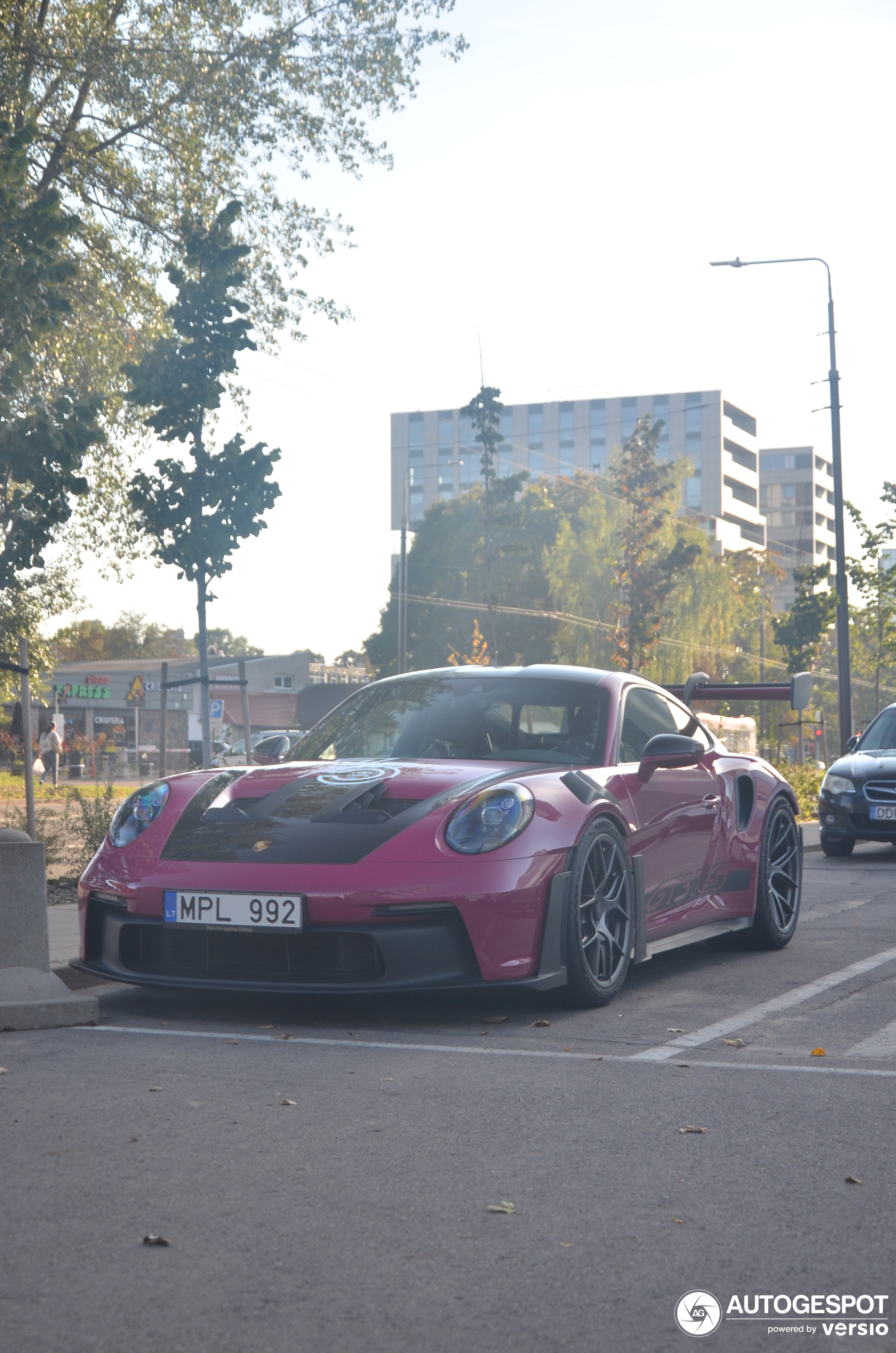 Here are the Highlights of the Past Week: The Most Beautiful 992 GT3 RS