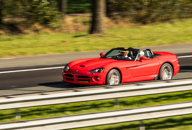 Dodge Viper SRT-10 Roadster 2003