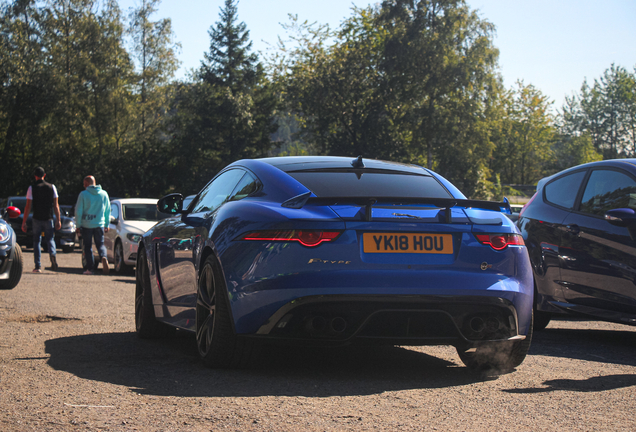 Jaguar F-TYPE SVR Coupé 2017