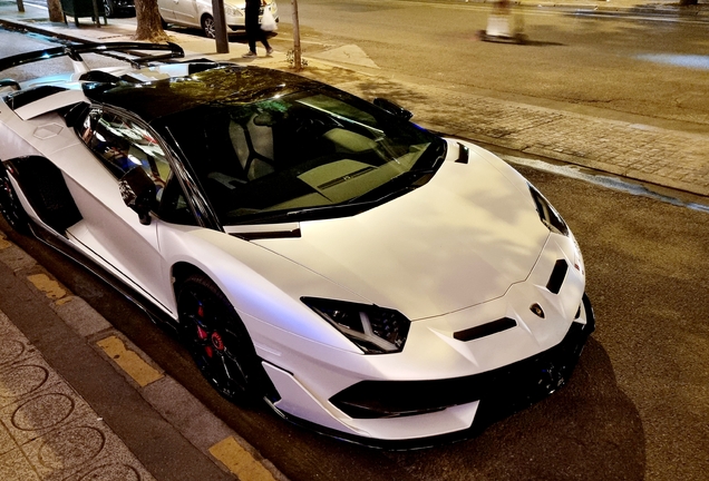 Lamborghini Aventador LP770-4 SVJ Roadster