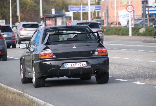 Mitsubishi Lancer Evolution IX