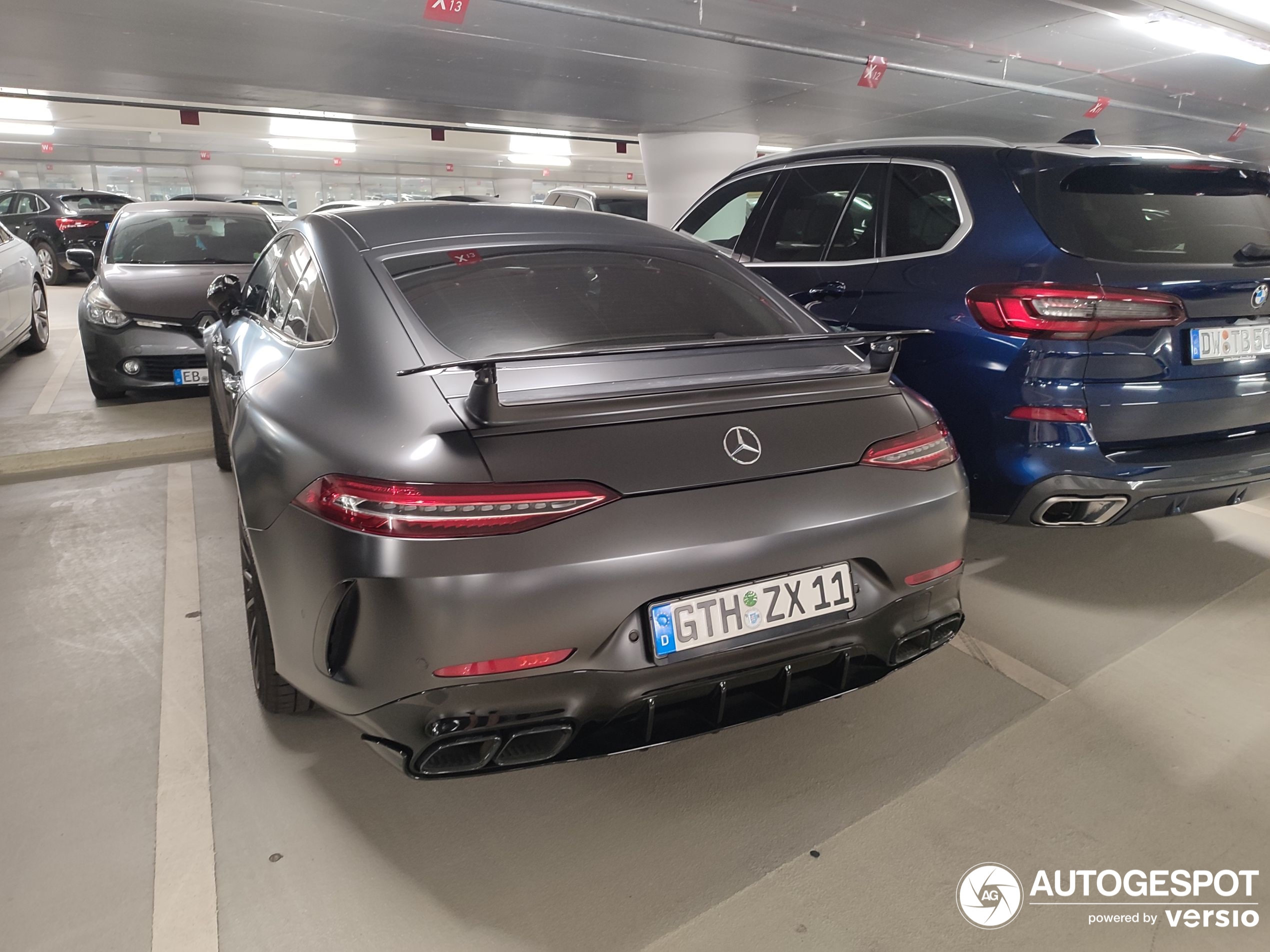 Mercedes-AMG GT 63 X290