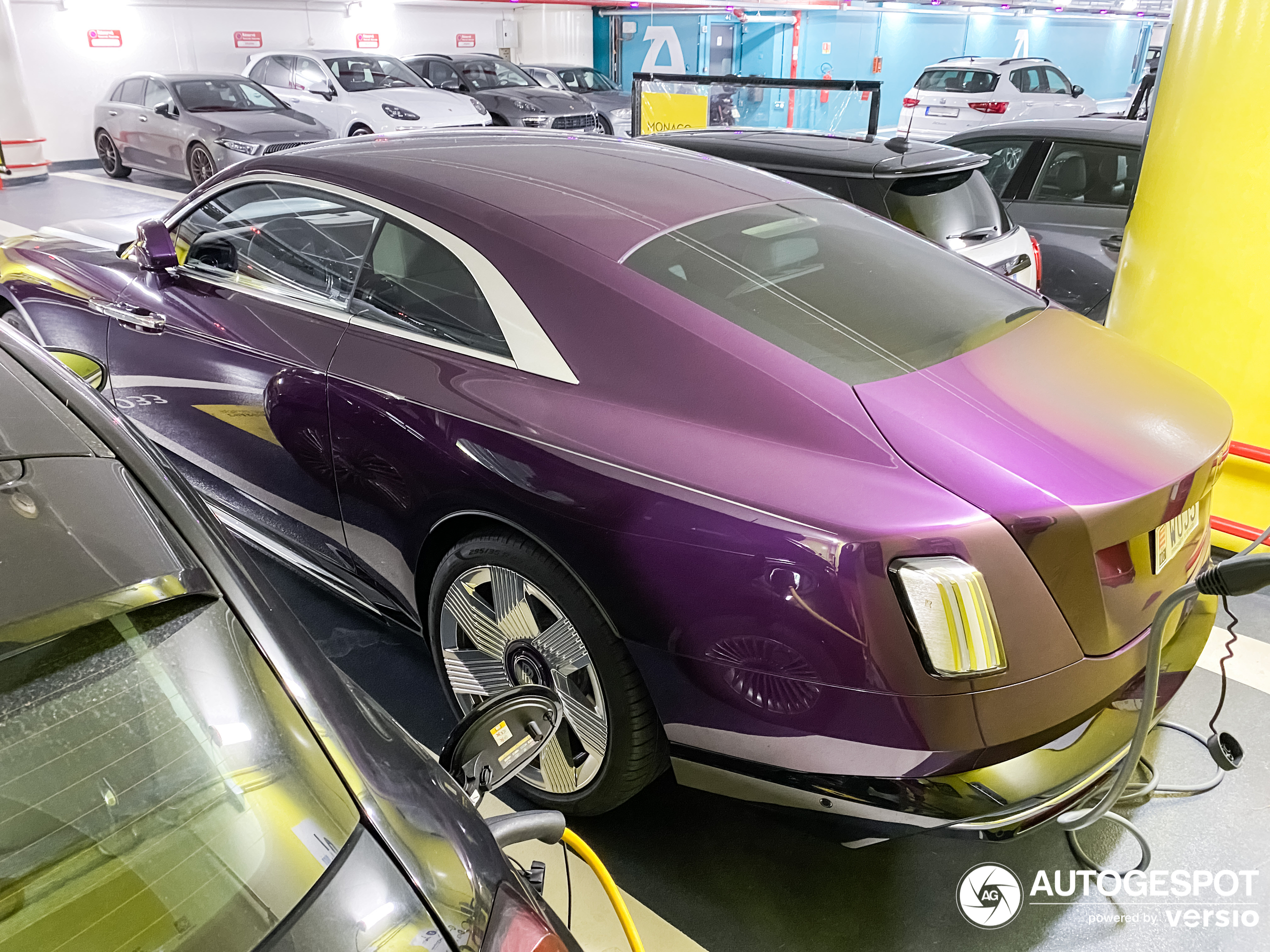 Der allererste vollelektrische Rolls-Royce auf dem Markt