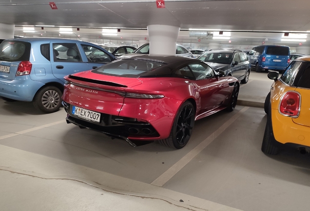 Aston Martin DBS Superleggera