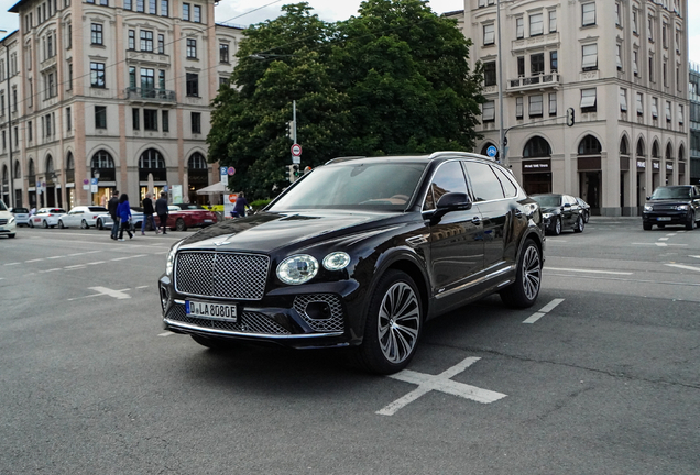 Bentley Bentayga Hybrid 2021