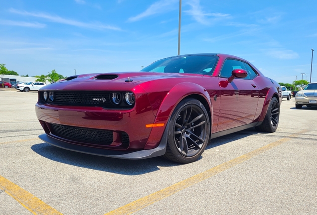 Dodge Challenger SRT Hellcat Redeye Widebody