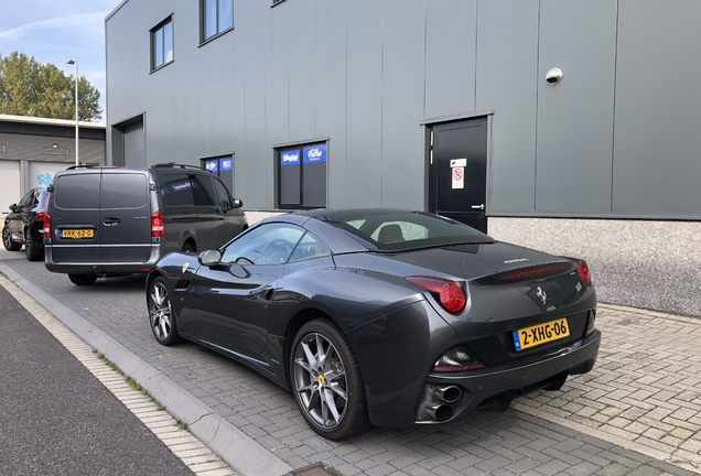 Ferrari California