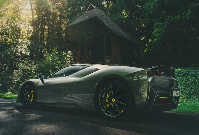 Ferrari SF90 Stradale Assetto Fiorano