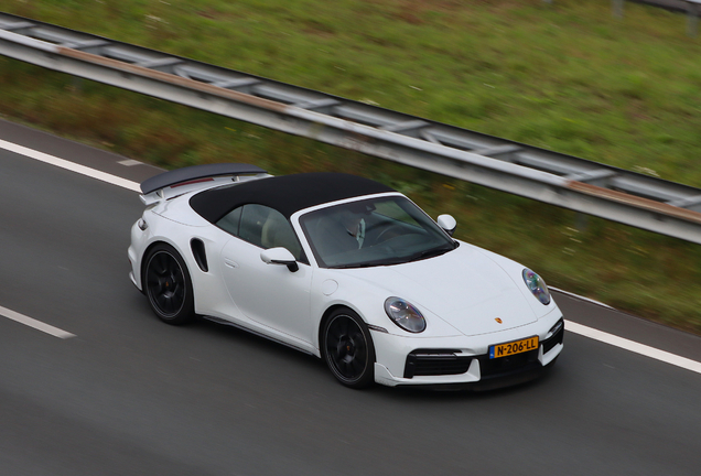 Porsche 992 Turbo S Cabriolet