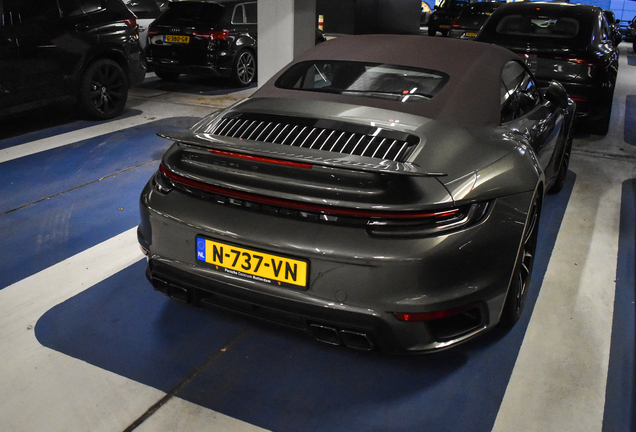 Porsche 992 Turbo S Cabriolet