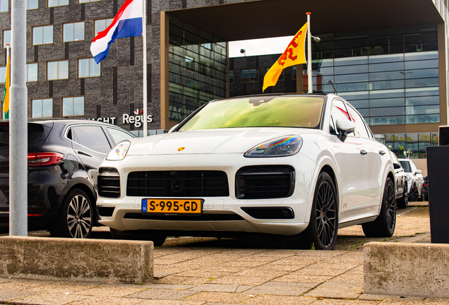 Porsche Cayenne Coupé GTS