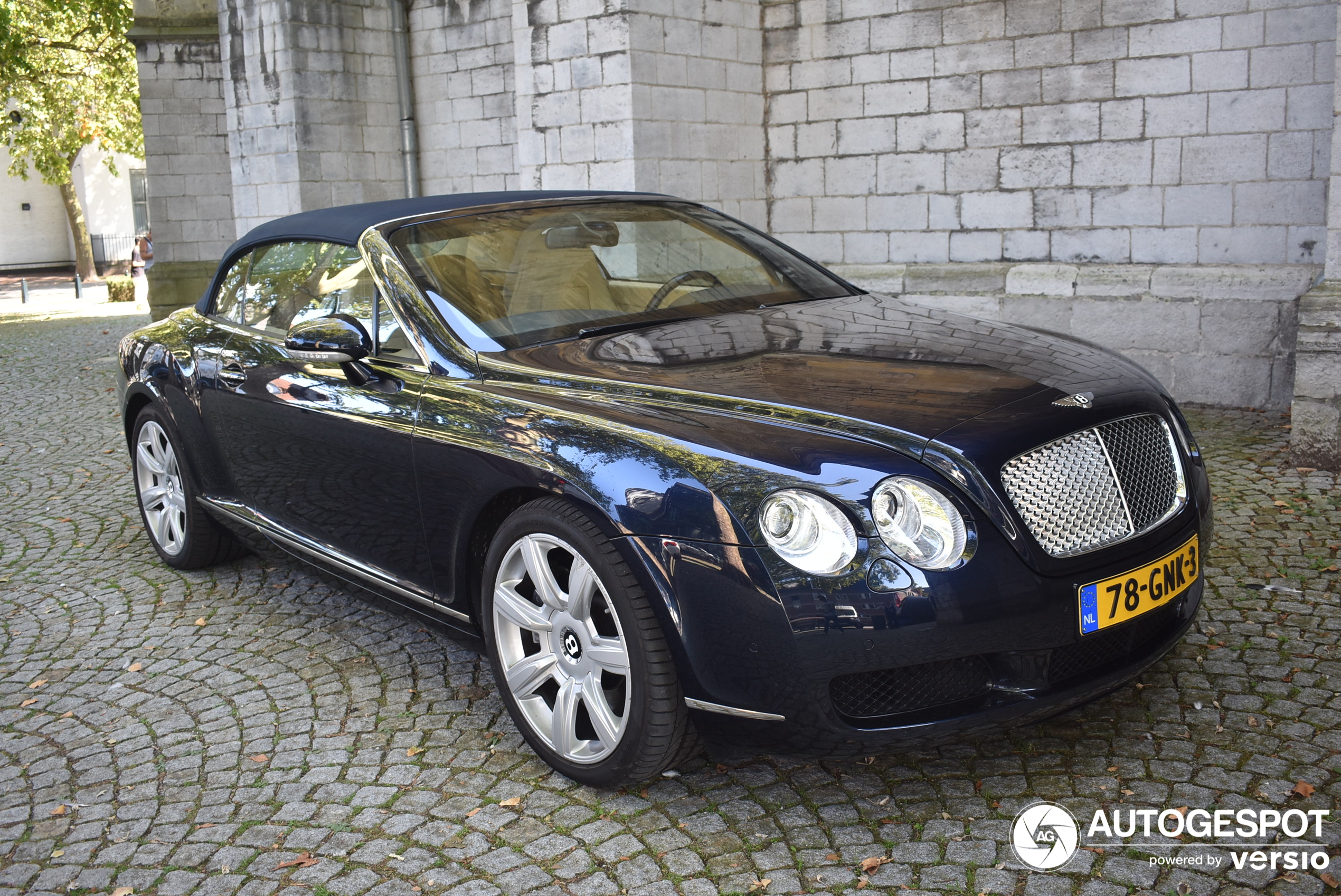 Bentley Continental GTC