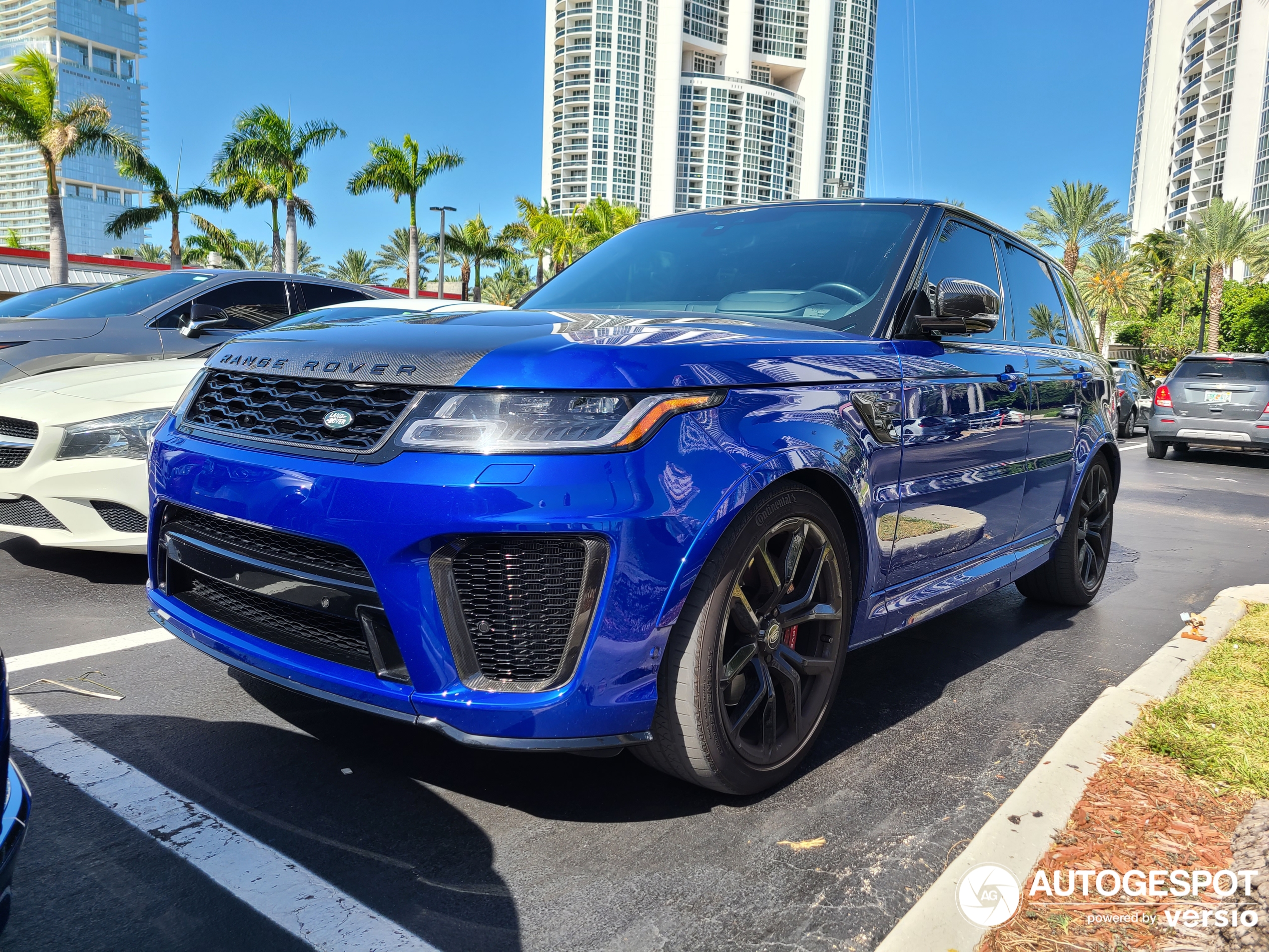 Land Rover Range Rover Sport SVR 2018 Carbon Edition