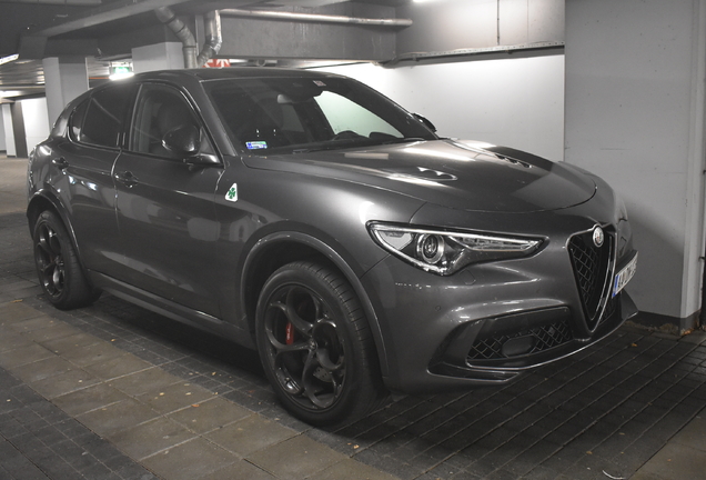 Alfa Romeo Stelvio Quadrifoglio 2020