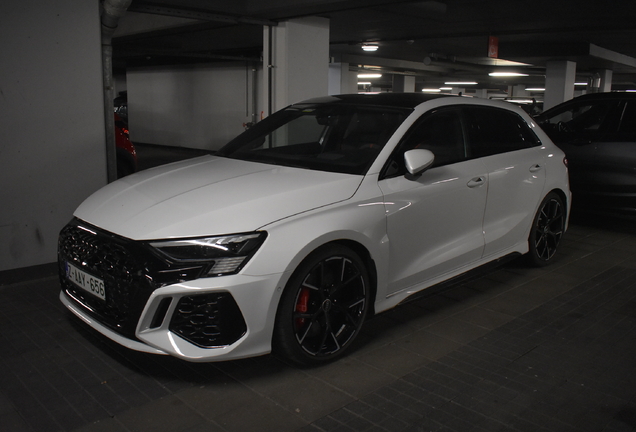 Audi RS3 Sportback 8Y