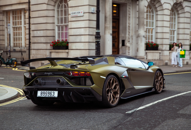 Lamborghini Aventador LP770-4 SVJ Roadster