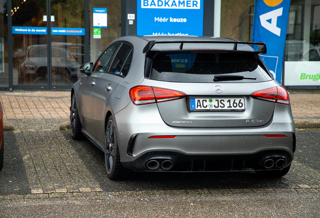 Mercedes-AMG A 45 S W177