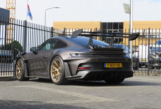 Porsche 992 GT3 RS Weissach Package