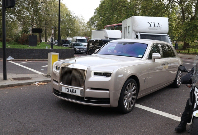 Rolls-Royce Phantom VIII EWB