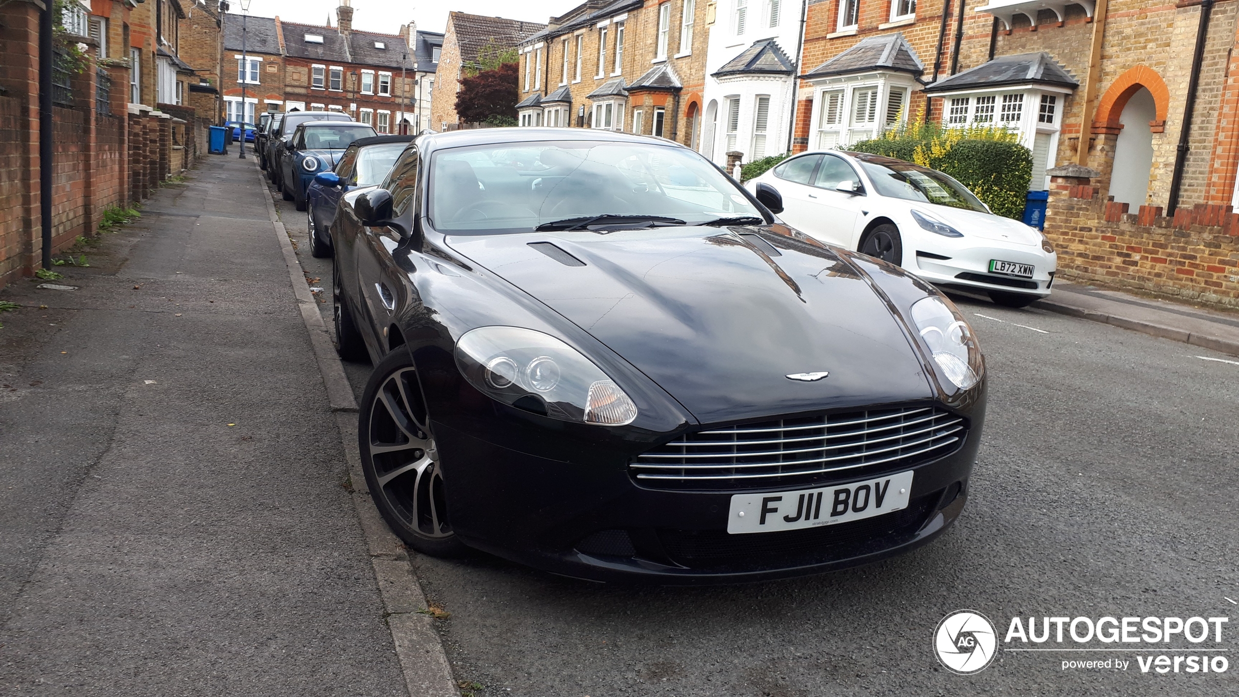 Aston Martin DB9 2010