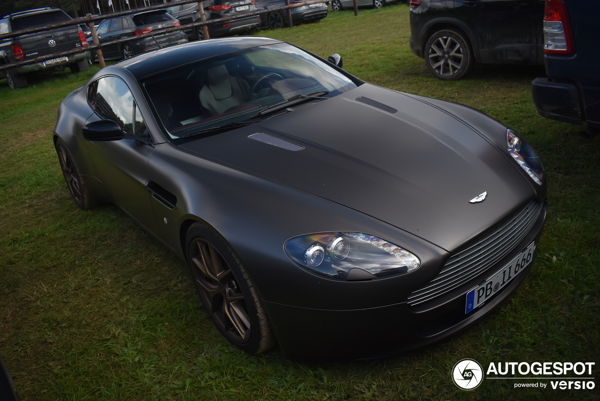 Aston Martin V8 Vantage