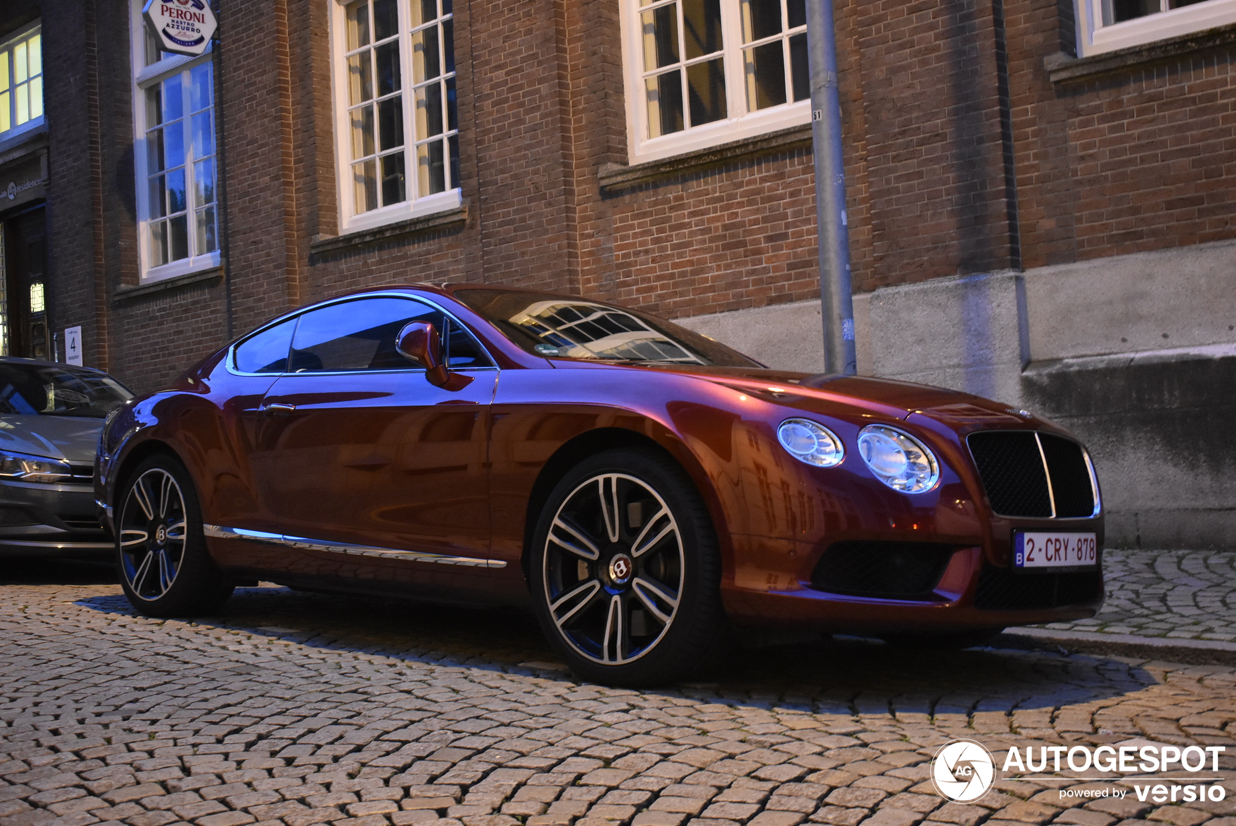 Bentley Continental GT V8