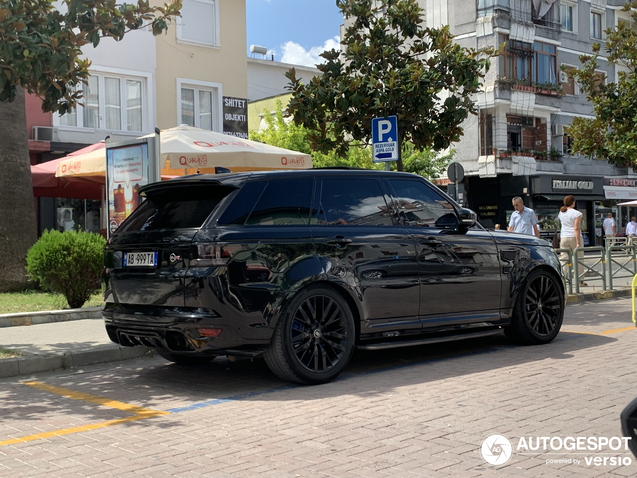 Land Rover Range Rover Sport SVR