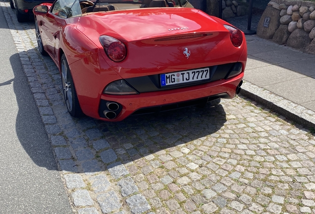 Ferrari California