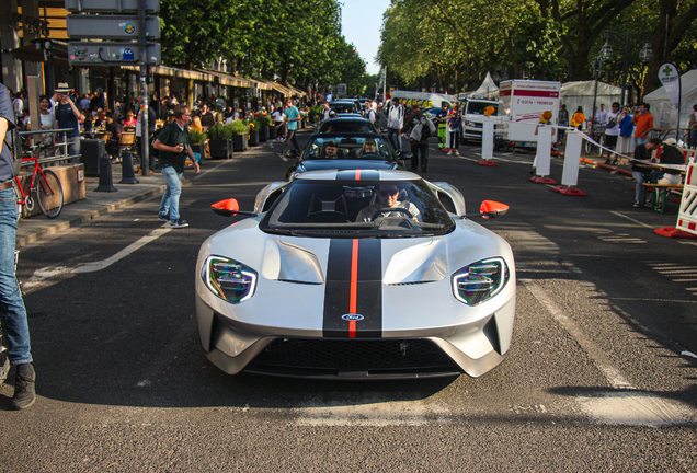 Ford GT 2017 Carbon Series