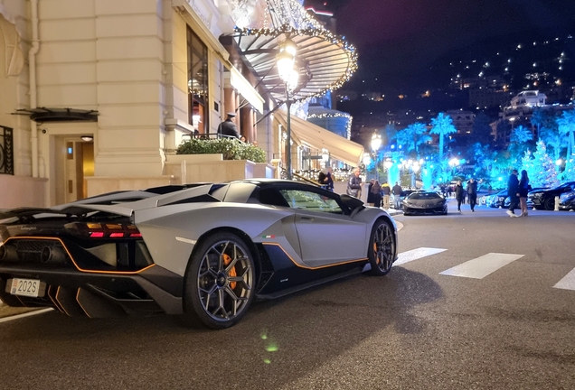 Lamborghini Aventador LP780-4 Ultimae Roadster