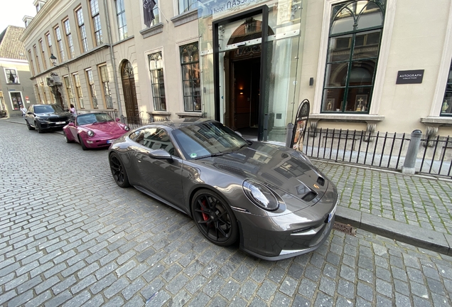 Porsche 992 GT3 Touring