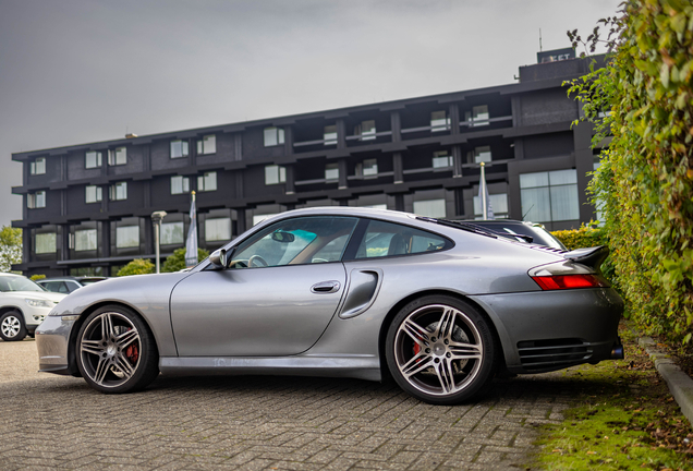 Porsche 996 Turbo