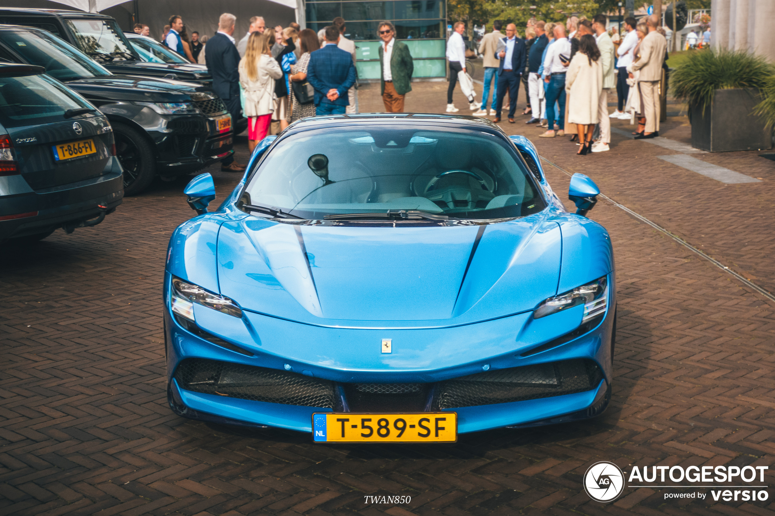 Ferrari SF90 Spider