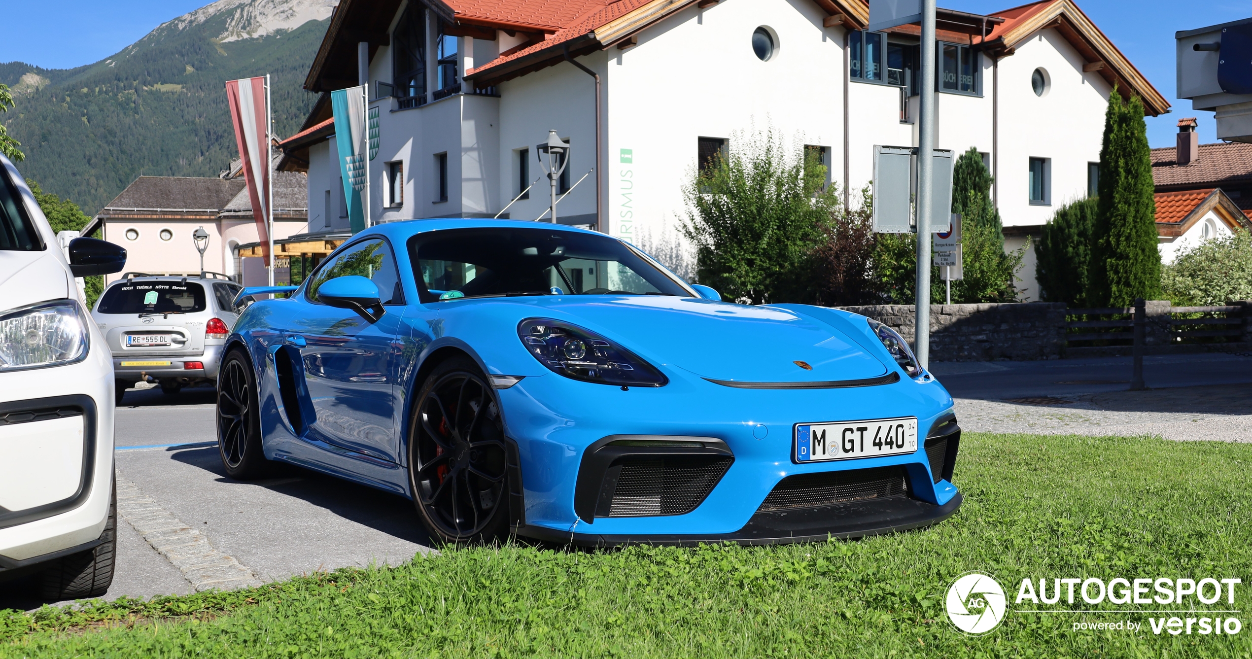 Porsche 718 Cayman GT4