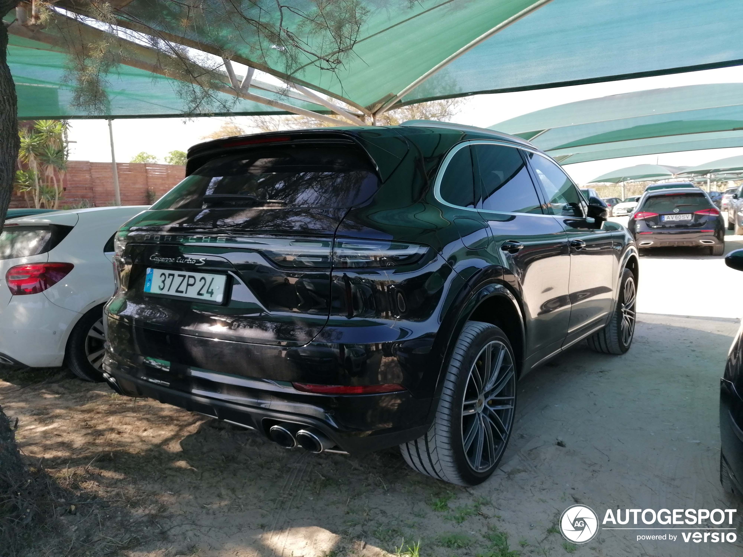 Porsche Cayenne Turbo S E-Hybrid