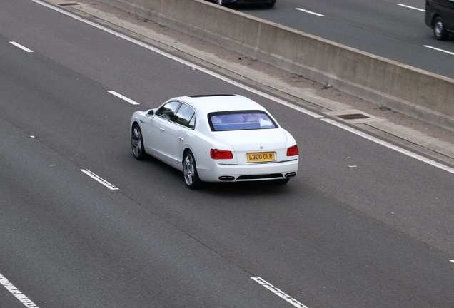 Bentley Flying Spur V8