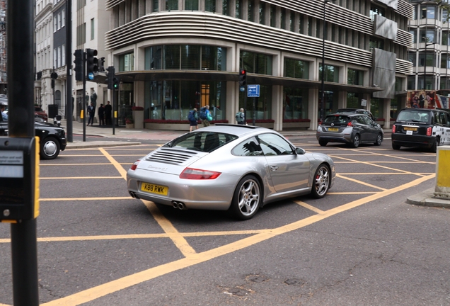 Porsche 997 Carrera 4S MkI