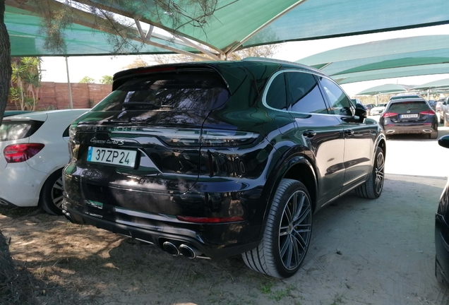 Porsche Cayenne Turbo S E-Hybrid