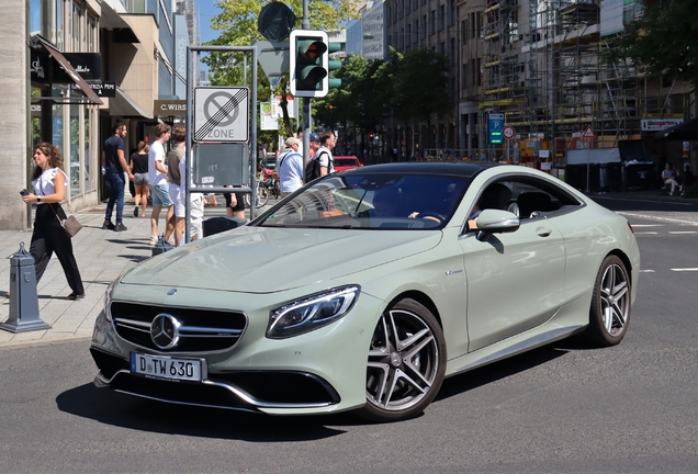 Mercedes-AMG S 63 Coupé C217