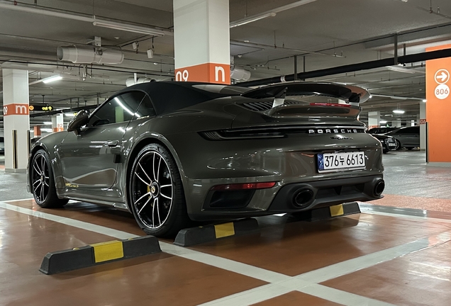 Porsche 992 Turbo S Cabriolet