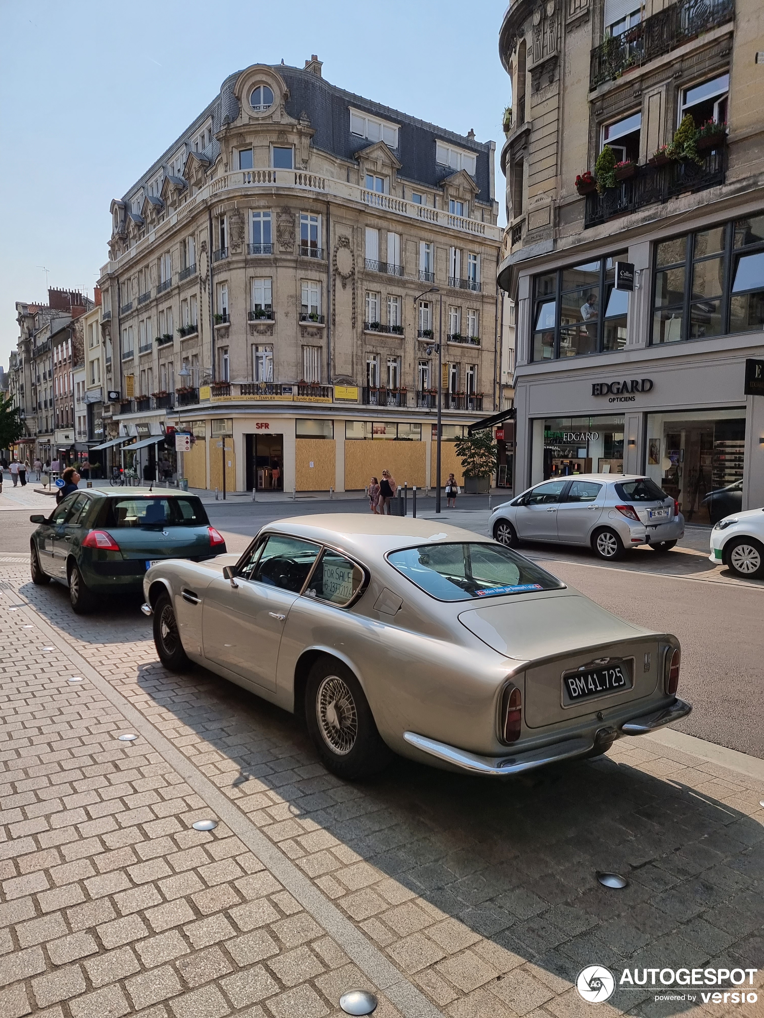 Aston Martin DB6 MKII