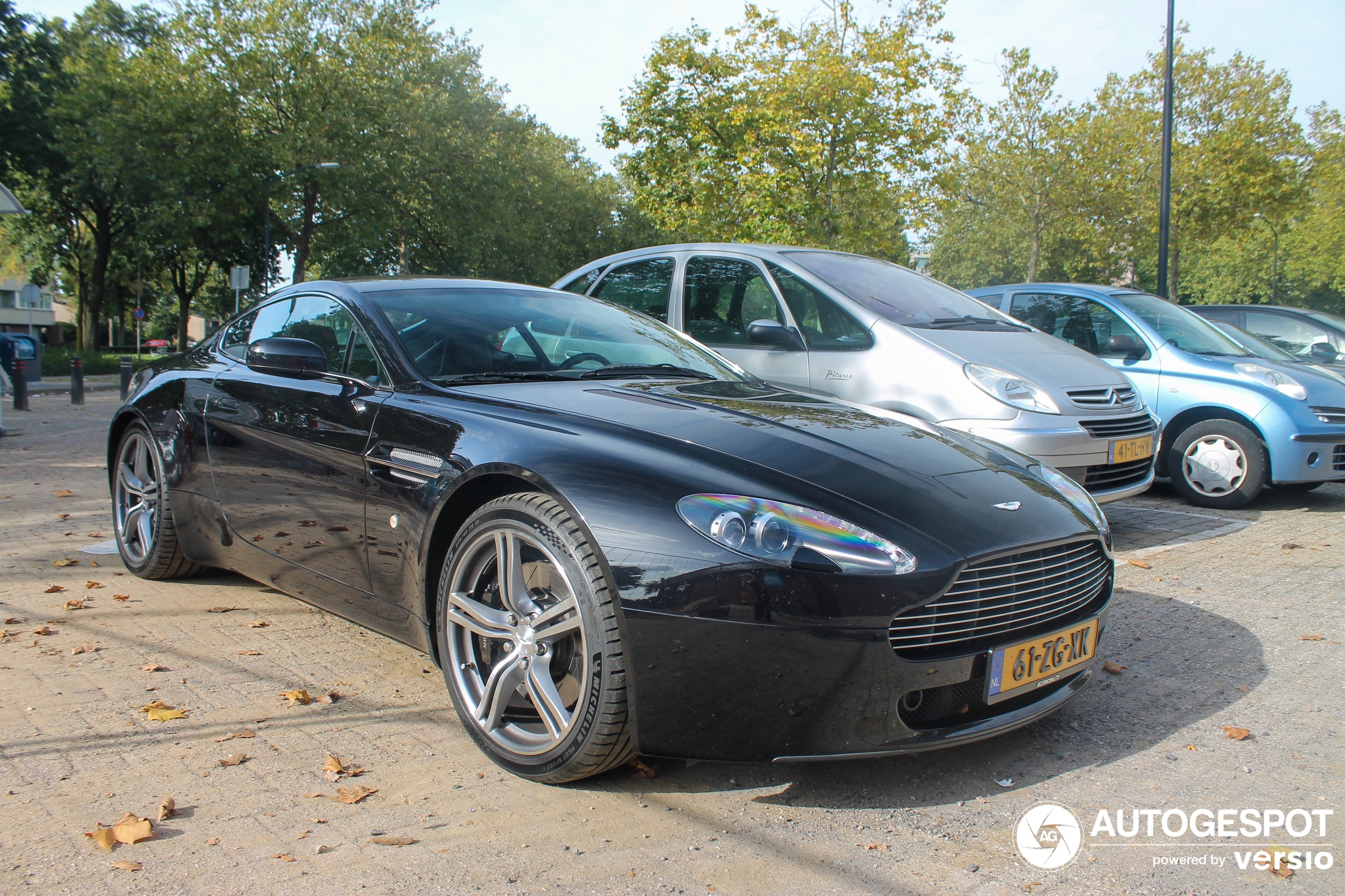 Aston Martin V8 Vantage