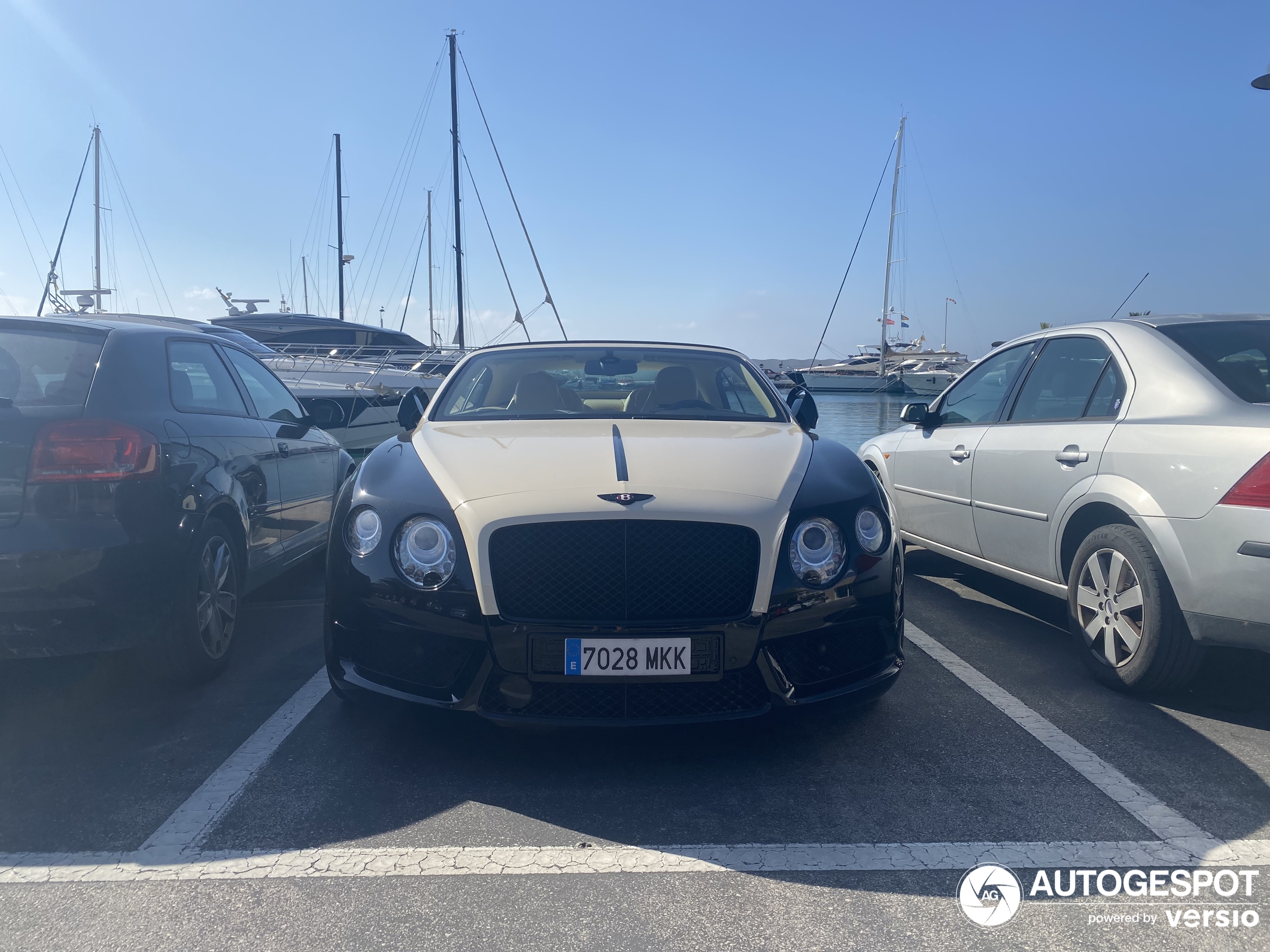 Bentley Continental GTC V8