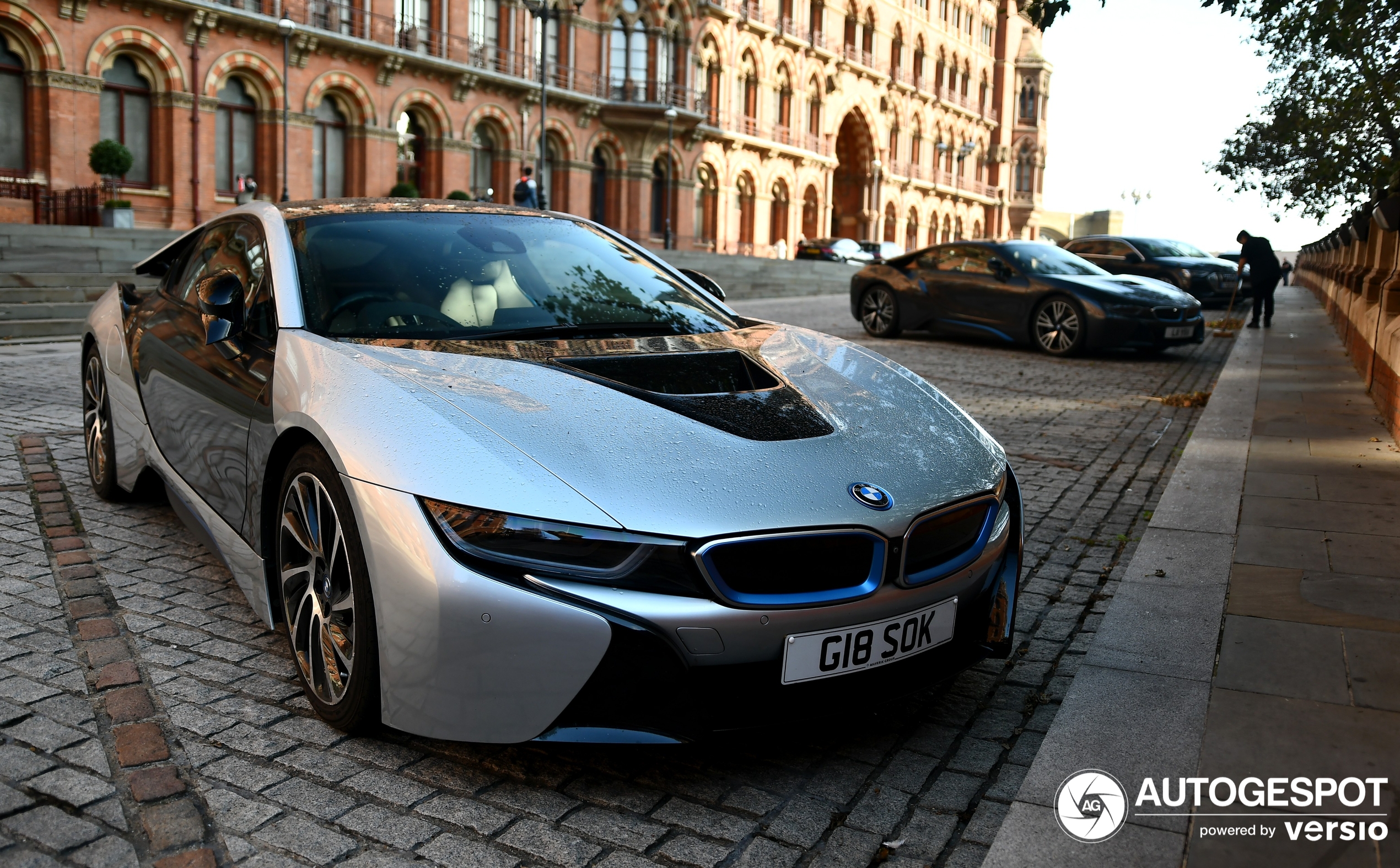 BMW i8