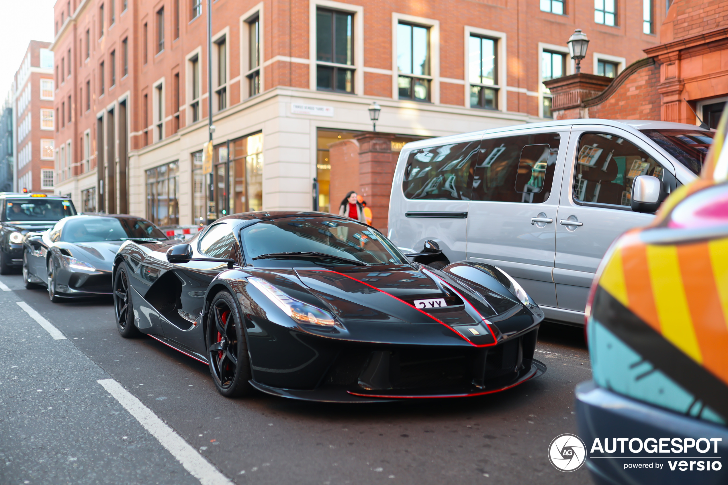 Ferrari LaFerrari Aperta