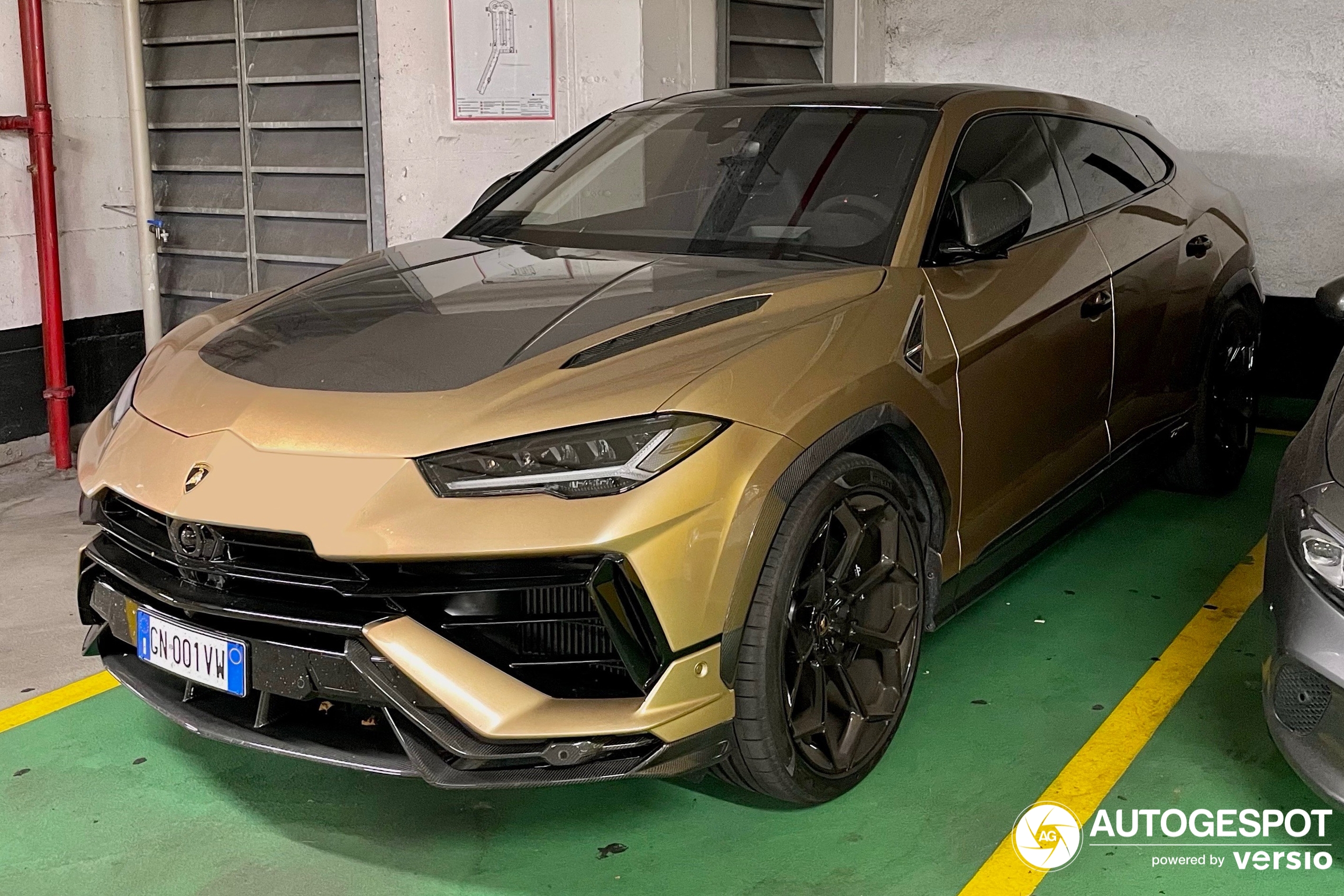 Lamborghini Urus Performante