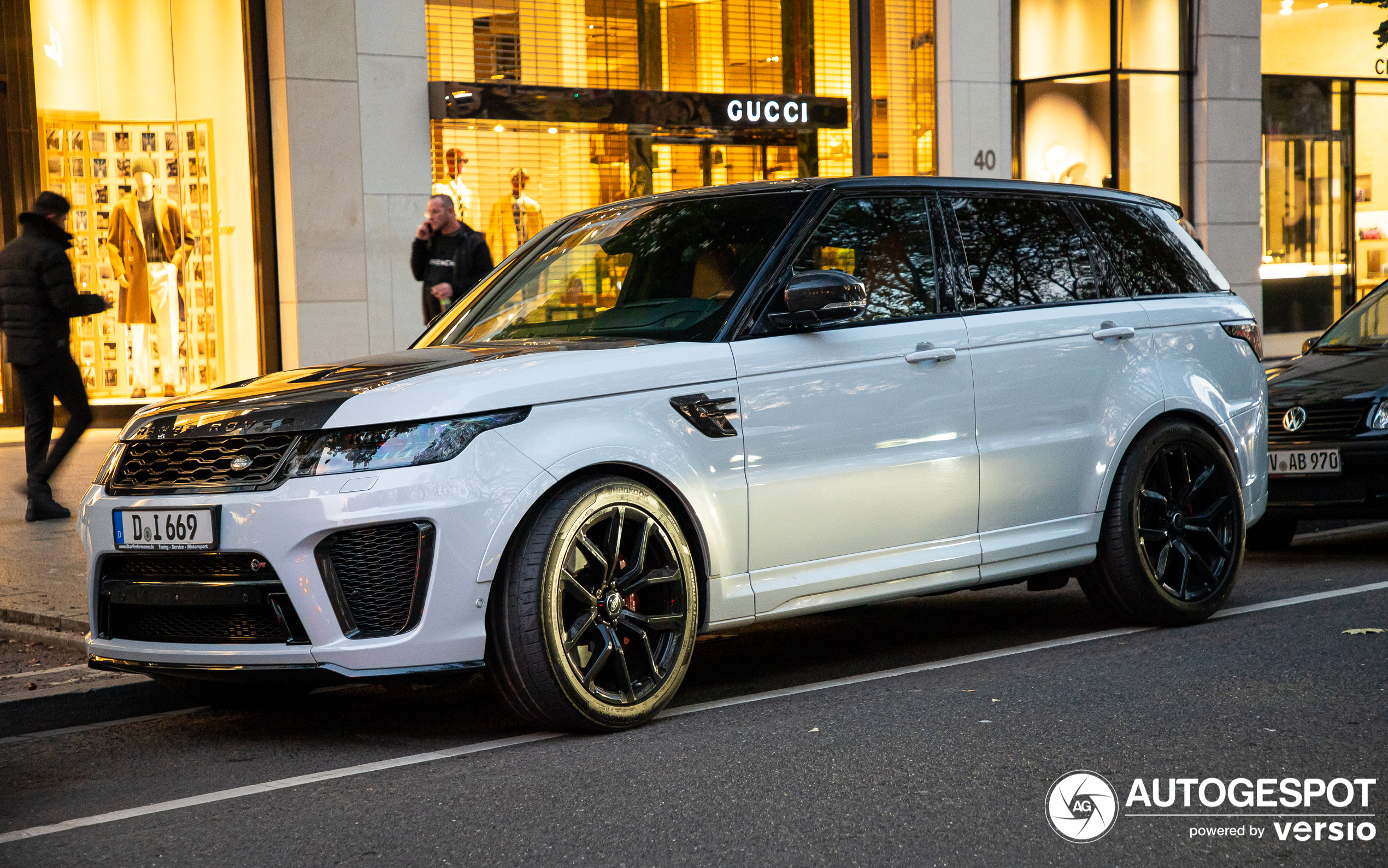 Land Rover Range Rover Sport SVR 2018 Carbon Edition