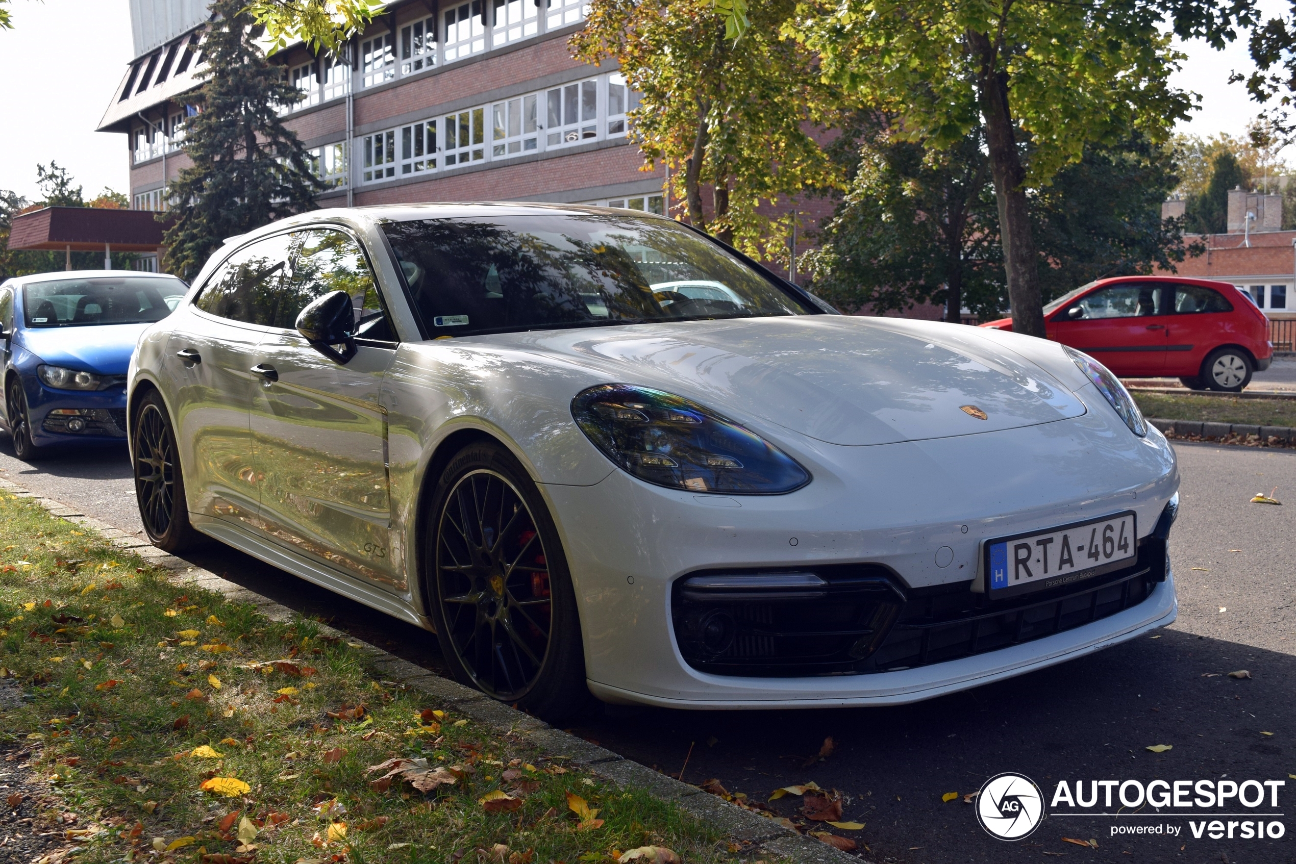 Porsche 971 Panamera GTS Sport Turismo